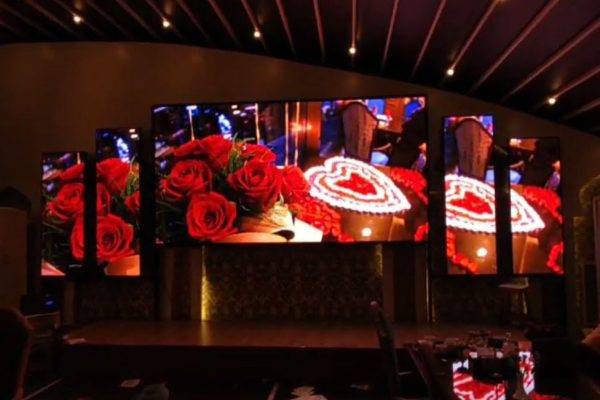 تلویزیون شهری و ویدئو وال کاخ رستوران لیدوما