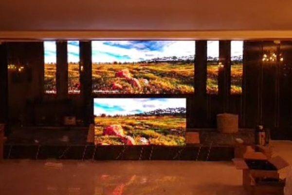 تلویزیون شهری روف گاردن تالار کمرد P4 indoor gkgd