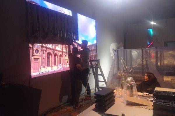 امکان تماشای مسابقات و برنامه های تلویزیون به صورت جمعی