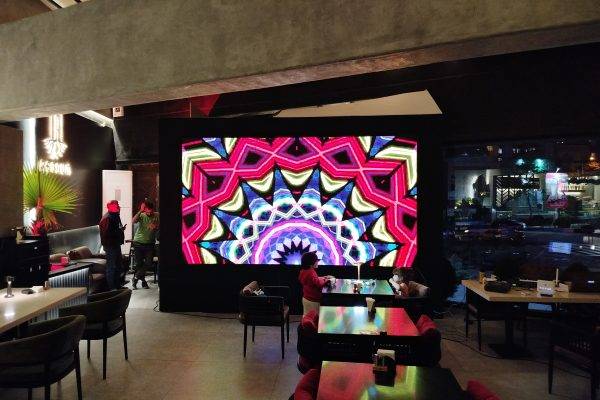 تلویزیون شهری تبلیغاتی چیست