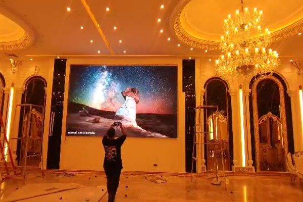 ویدئو وال LED ، یکپارچه و بدون درز در تصویر