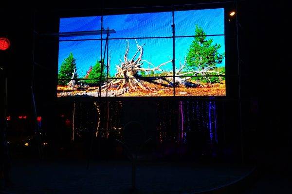 تاییدیه وزارت ارشاد هنگام اخذ مجوز نصب تلویزیون شهری