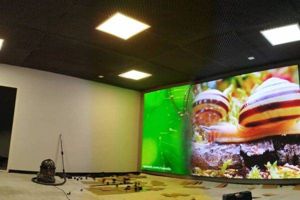 تابلوهای نمایشگر تبلیغاتی دیجیتال: راهکاری نوین برای تبلیغات شهری