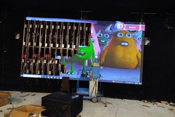 عوامل مؤثر بر قیمت تابلوهای نمایشگر تبلیغاتی