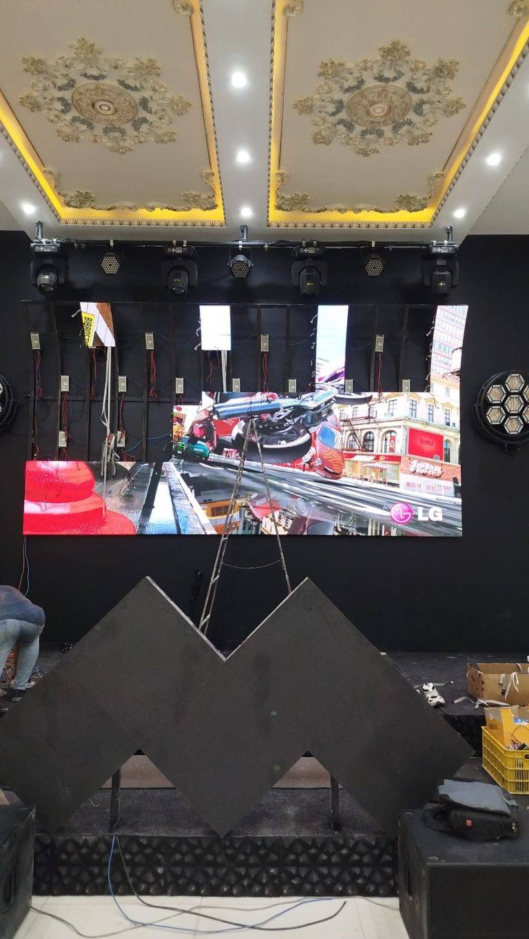 تلویزیون شهری با فناوری GOB